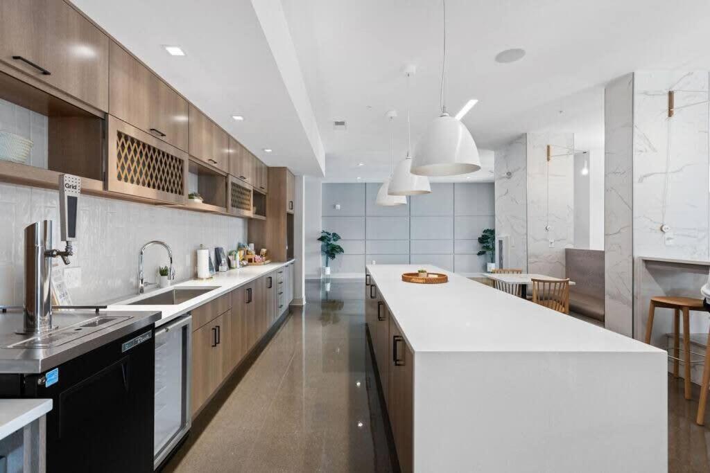 Dream Apartment Near Whole Foods Cozysuites Indianapolis Dış mekan fotoğraf